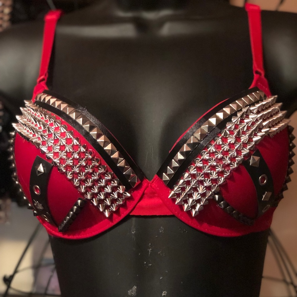 Red spike bra